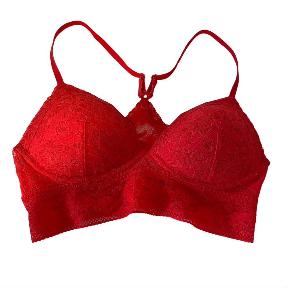 Victoria’s Secret lace bra